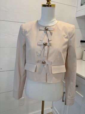 Cinq à Sept Paige Blush Oatmilk Blazer Bow Front Gold Buttons Size S NWT